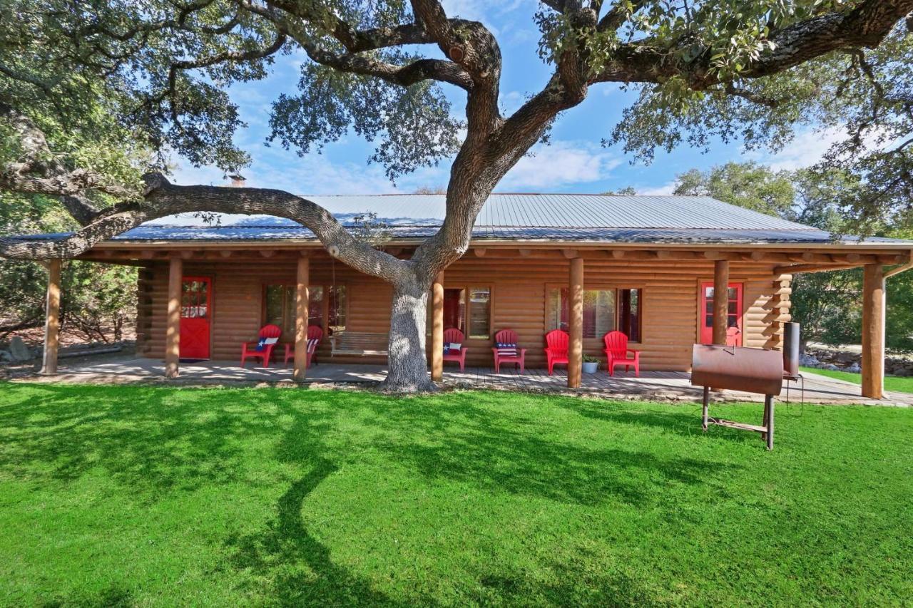 Wimberley Log Cabins Resort And Suites- Unit 4 エクステリア 写真