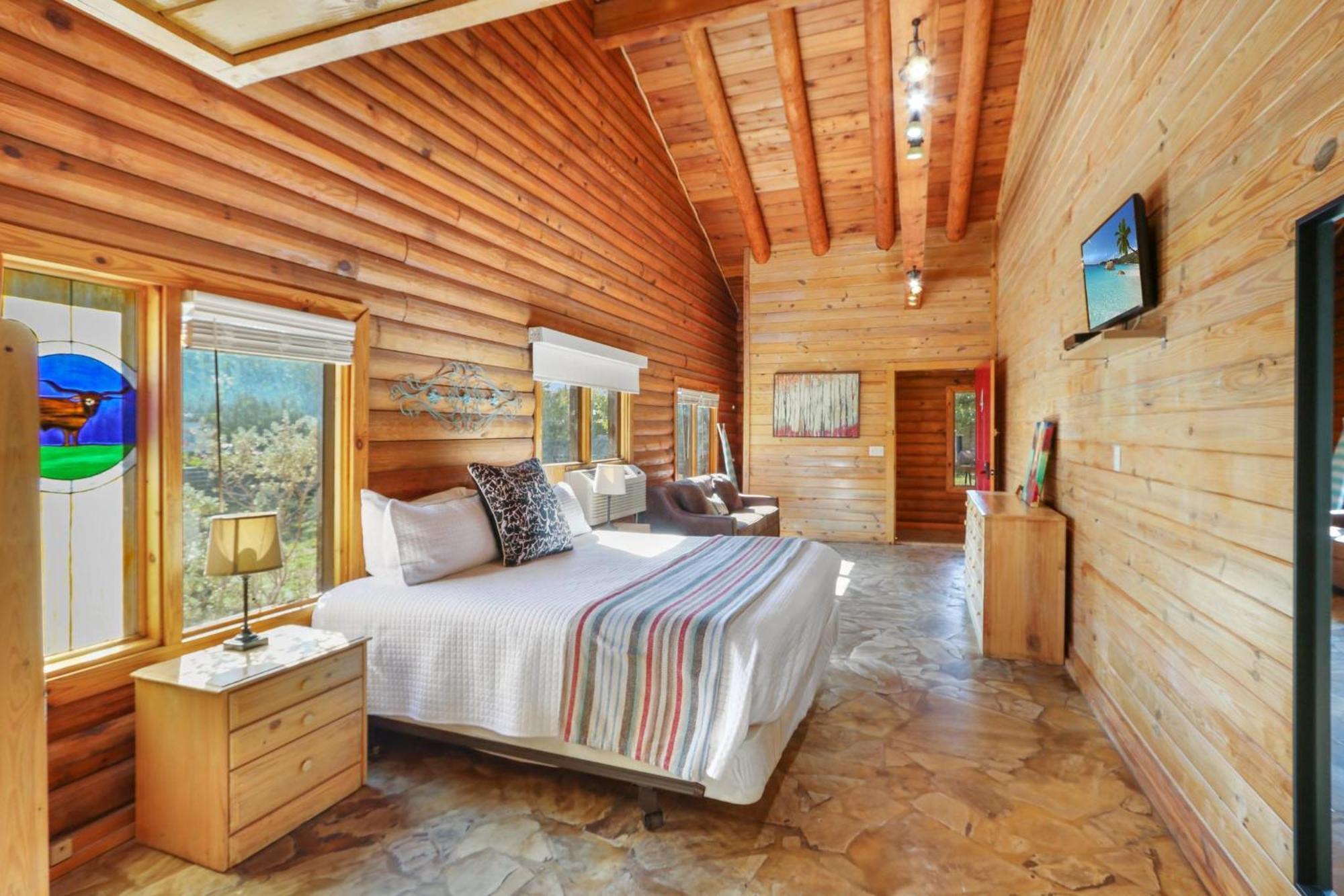 Wimberley Log Cabins Resort And Suites- Unit 4 エクステリア 写真